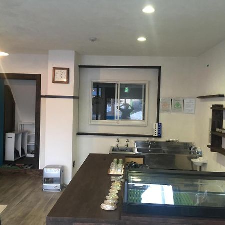 Guest House Sato Shoten Toyoura Екстериор снимка